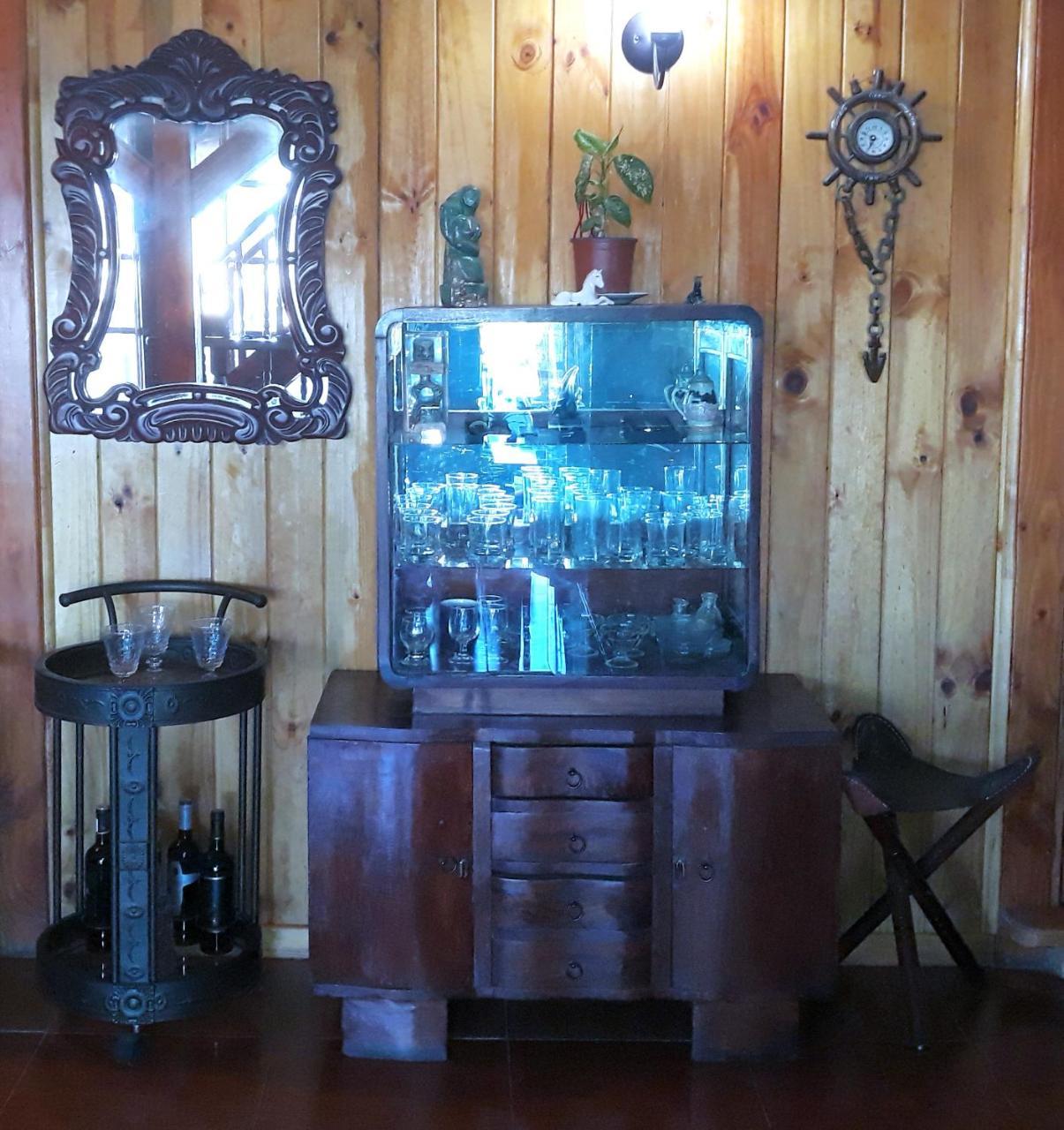 קינטרו Hostal Dona Tamy מראה חיצוני תמונה