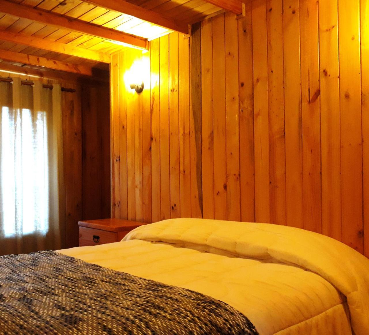 קינטרו Hostal Dona Tamy מראה חיצוני תמונה