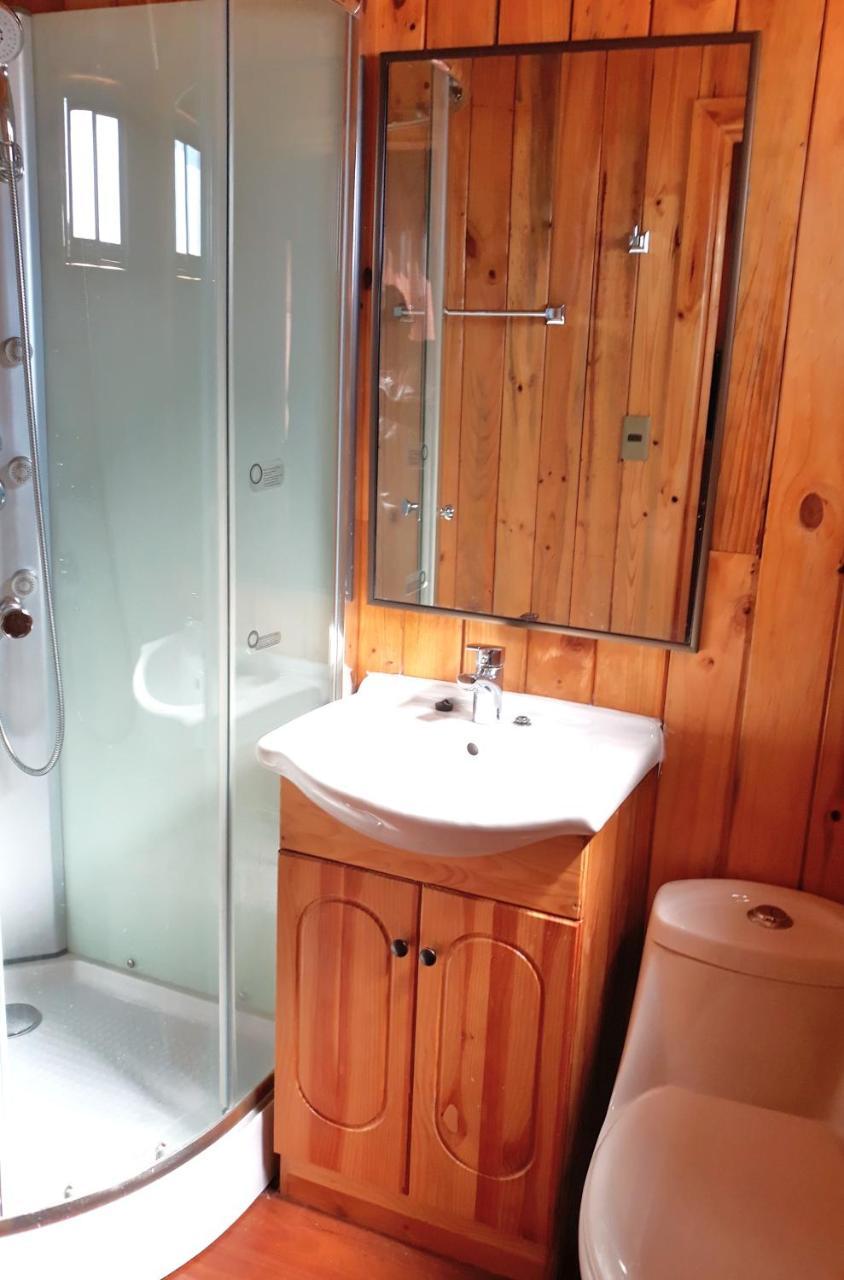 קינטרו Hostal Dona Tamy מראה חיצוני תמונה