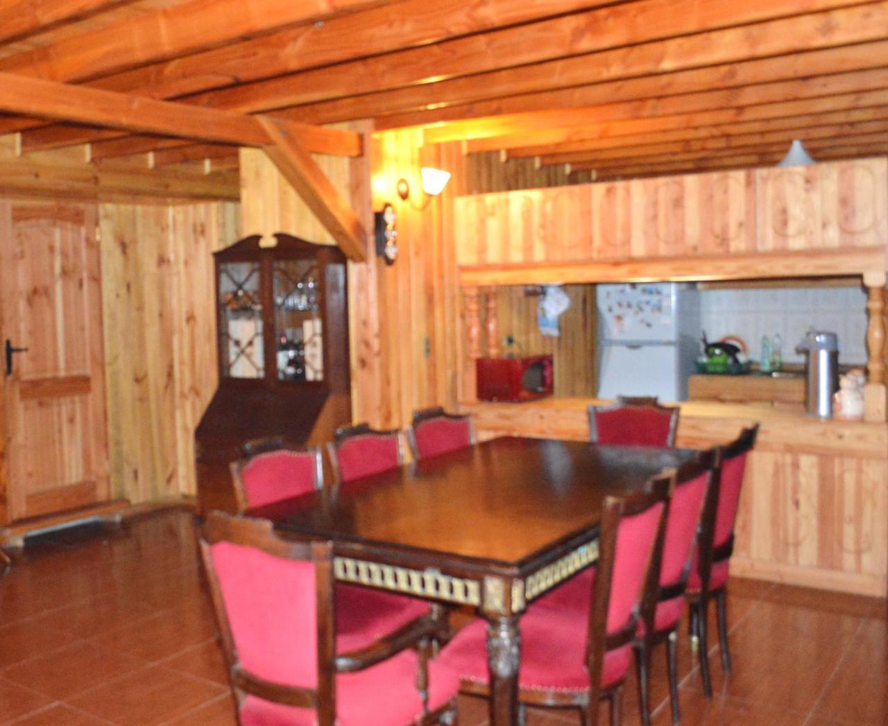 קינטרו Hostal Dona Tamy מראה חיצוני תמונה