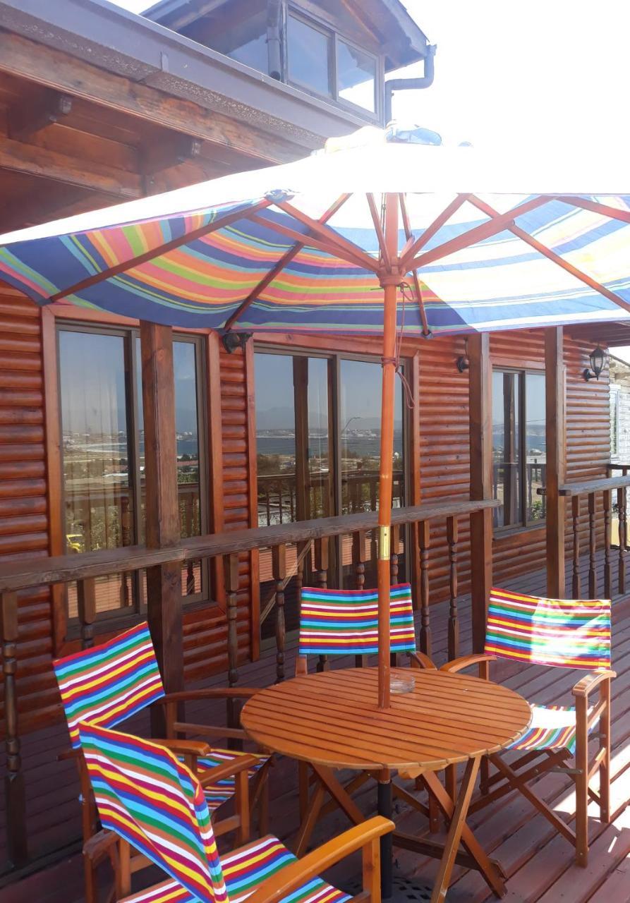 קינטרו Hostal Dona Tamy מראה חיצוני תמונה