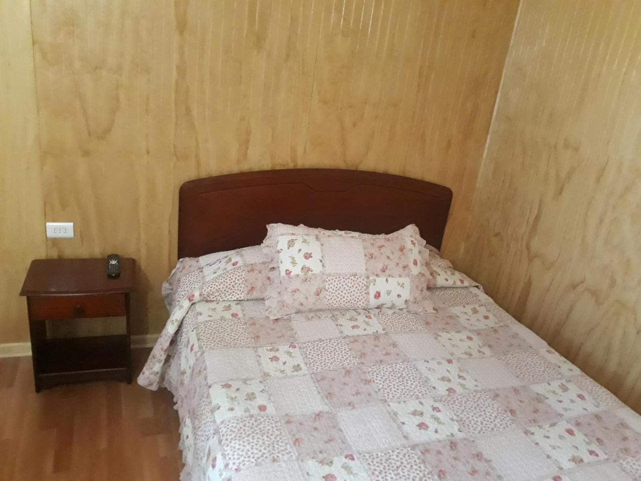 קינטרו Hostal Dona Tamy מראה חיצוני תמונה